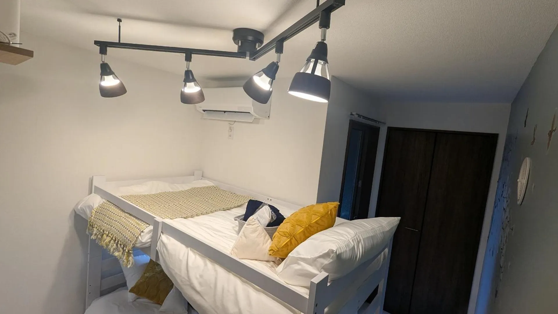 Apartment Direct Train To Haneda & Narita Airport For Group Of 2 Tokyo